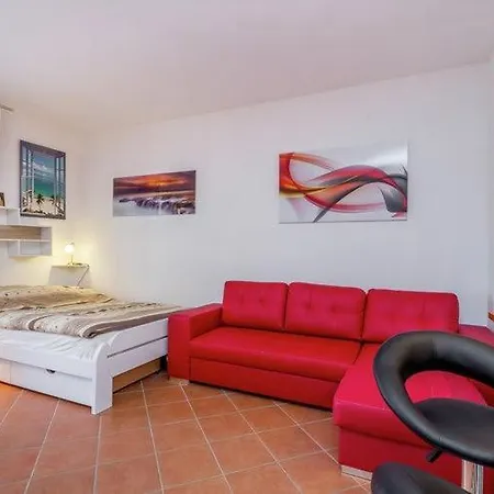 Daire Cozy 20 Meters From The Sea *