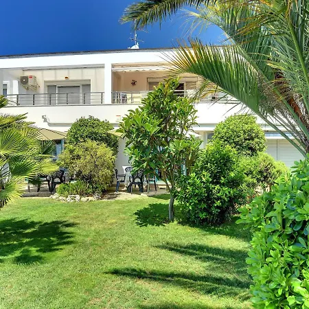 Cozy 20 Meters From The Sea * Medulin